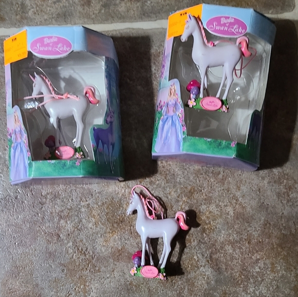 2003 Barbie Swan lake Christmas ornaments - Picture 5 of 7